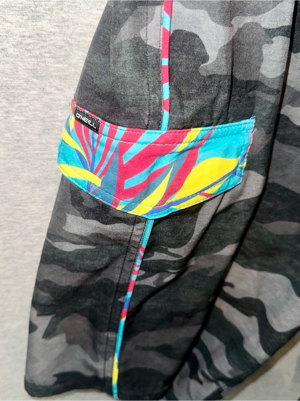 O'Neill Hyperfreak Mens Camo Boardshorts Tropical Swim Trunks Size 33 Stretch - Picture 3 of 9